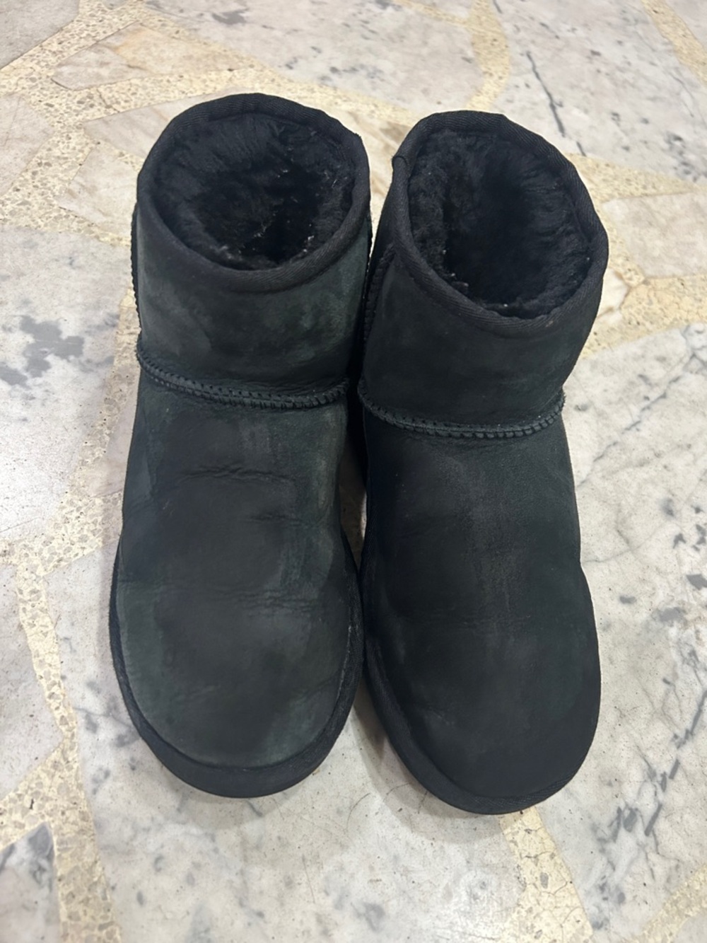 UGG Black Short Classic Winter Boots